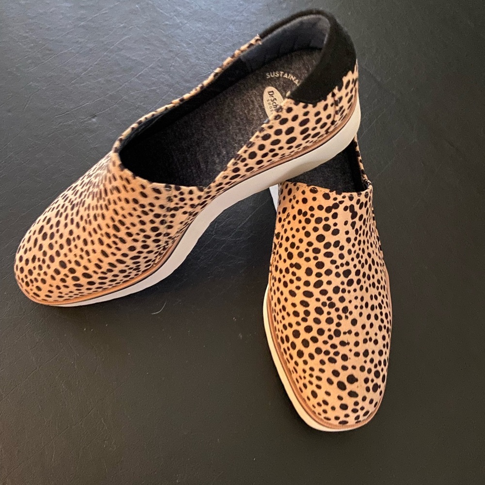 Dr. Scholl’s comfort style shoe!